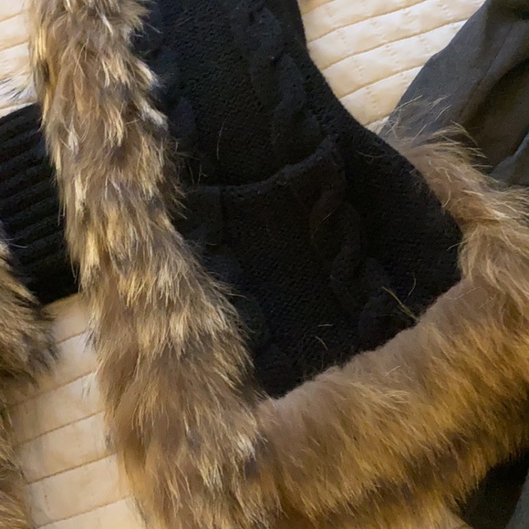 Alice + Olivia gorgeous raccoon vest - Picture 10 of 16